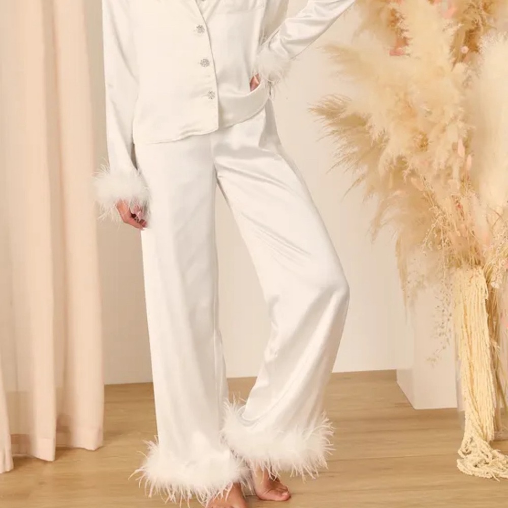 Bridal satin PJs with feathers